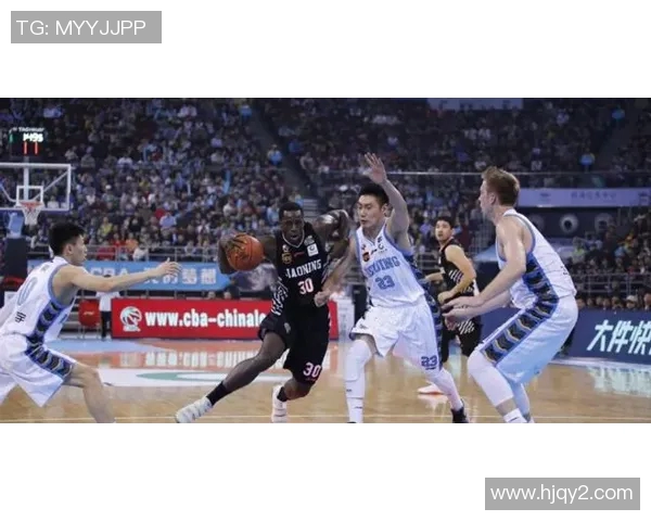 上海男篮与广州男篮激战正酣谁将赢得这场精彩对决的胜利